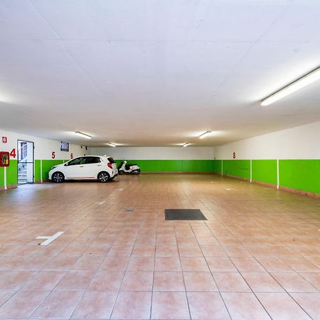 Menaggio Down Town Apartment Екстериор снимка