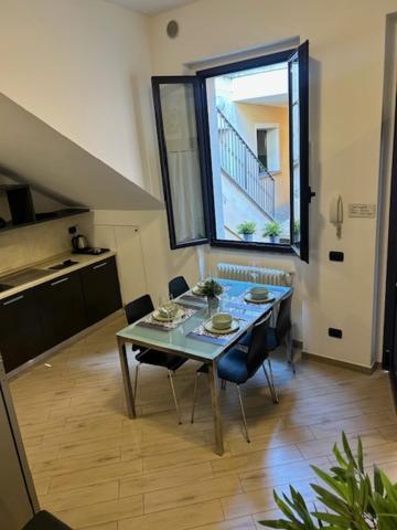 Menaggio Down Town Apartment Екстериор снимка